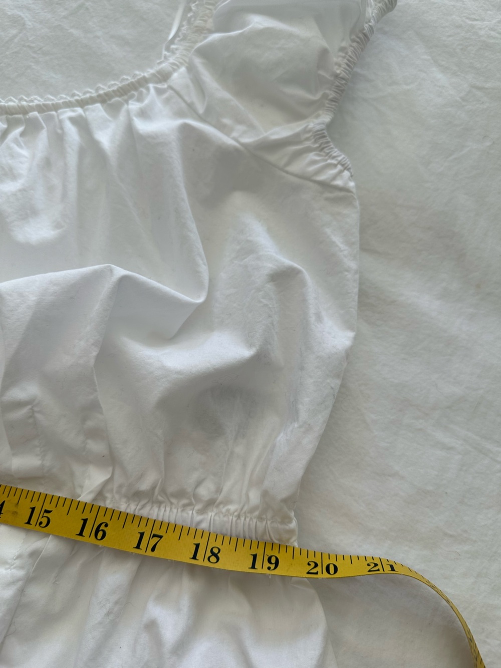 H&M White Square-Neck Puff Sleeve Peplum Top, size large - Picture 7 of 10